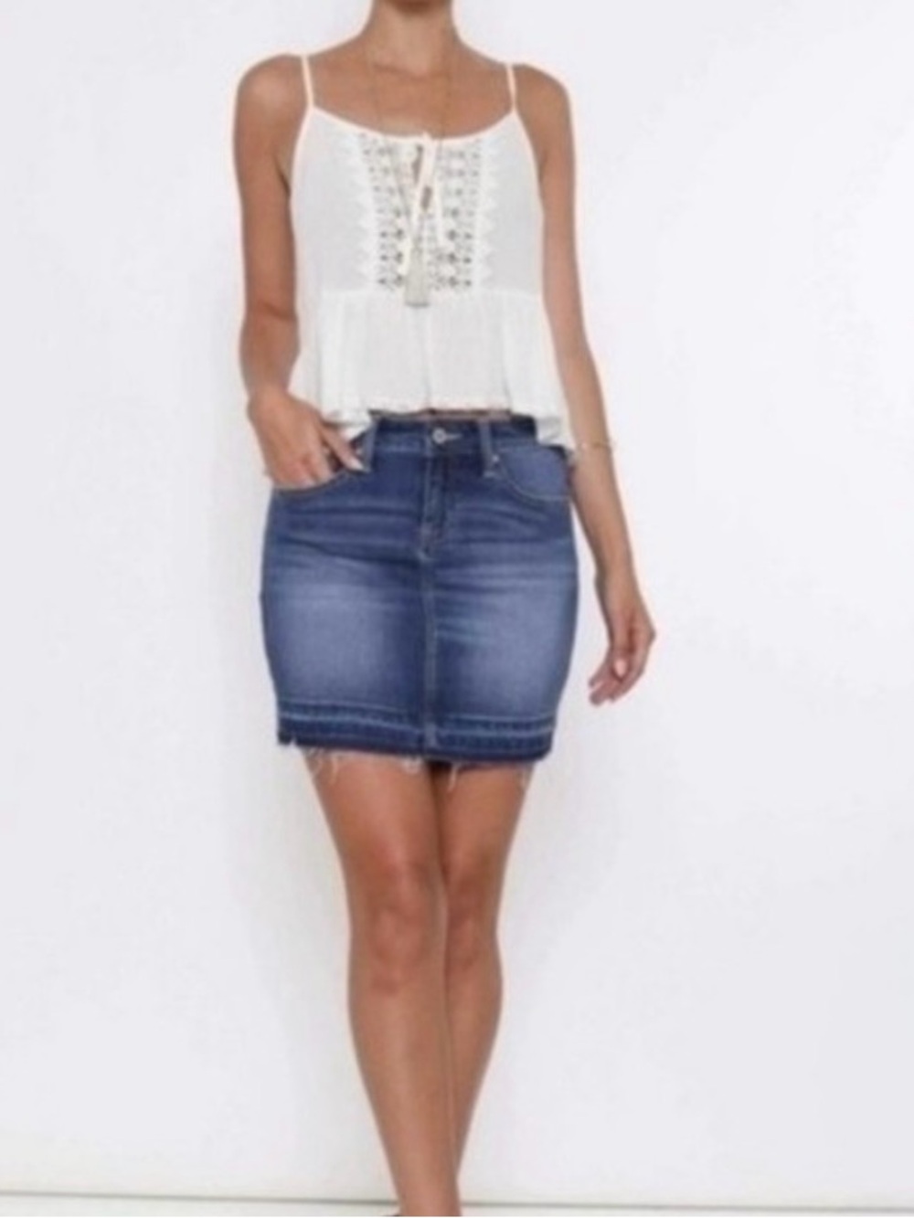KanCan Raw Hem Distressed Denim Mini Skirt NWT Size 28